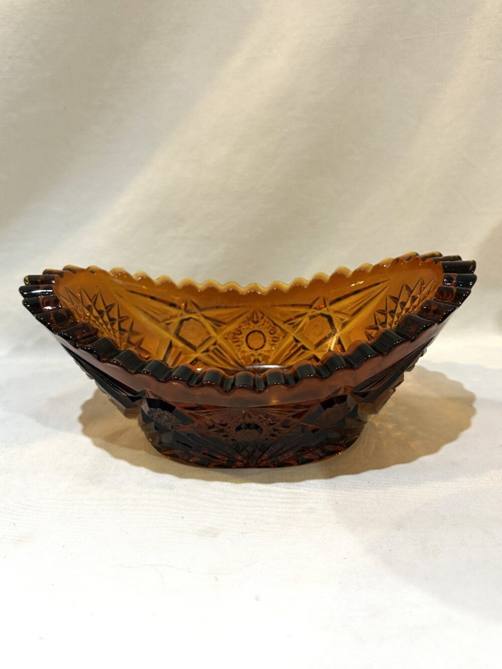 VTG LE Smith Amber Glass Oblong Candy Nut Dish Hobstar Pattern Sawtooth Edge